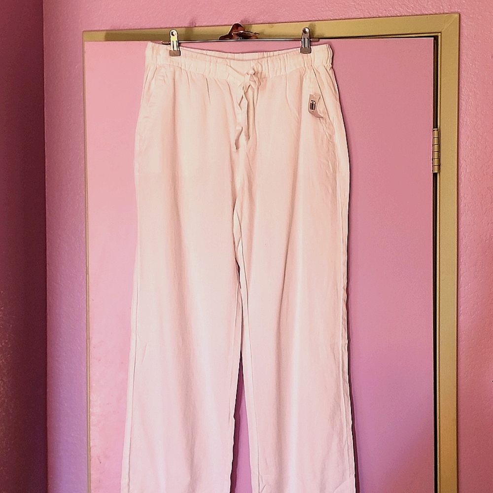 White old navy, size M pants